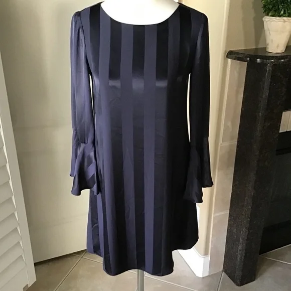 NEW Cremieux XS Navy Blue Selina Satin Striped Tulip Dress Bell Sleeves Elegant - Picture 7 of 14